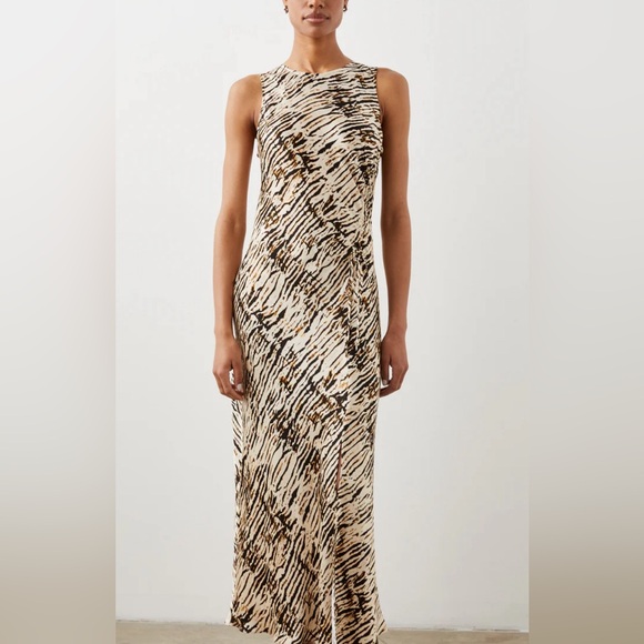 Rails Gabriella Dress in Neutral Ikat - Picture 2 of 11